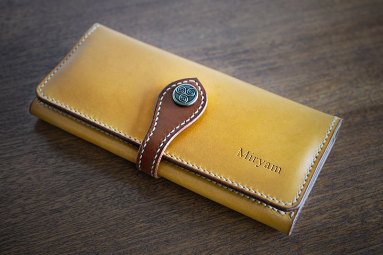 Personalización de artículos de cuero