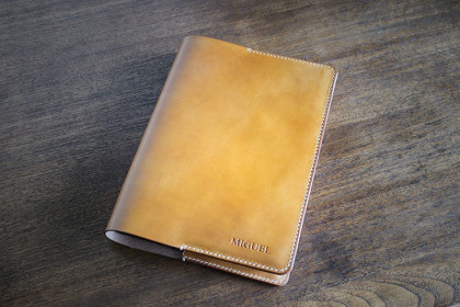 Agenda de cuero modelo Caion