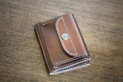 Cartera de cuero modelo Padrón