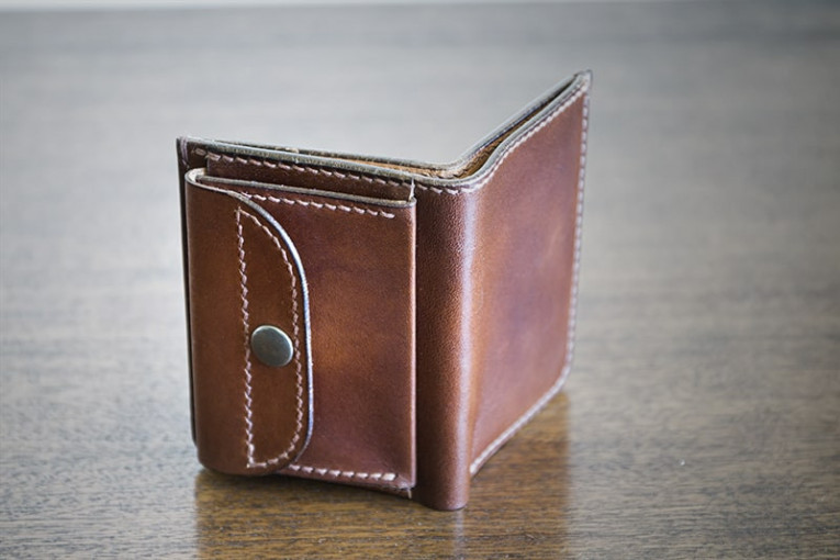 Cartera de cuero modelo Padrón