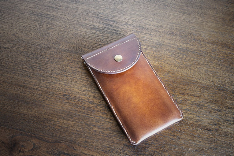 Funda de cuero para teléfono móvil