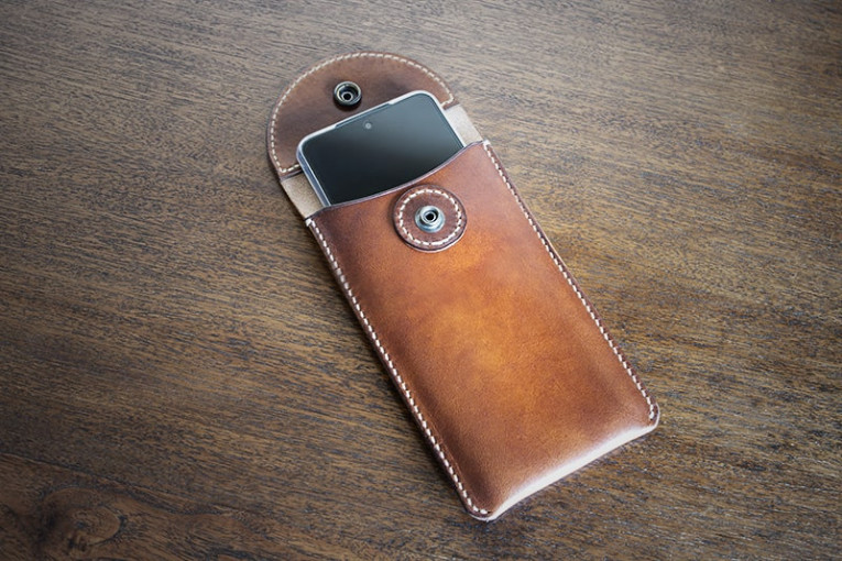 Funda de cuero para teléfono móvil