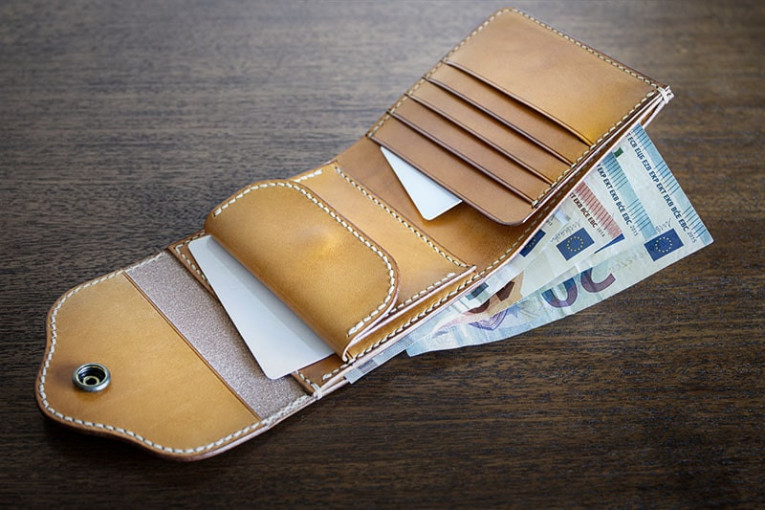 Cartera de cuero con billetero tarjetero y monedero, para mujer.