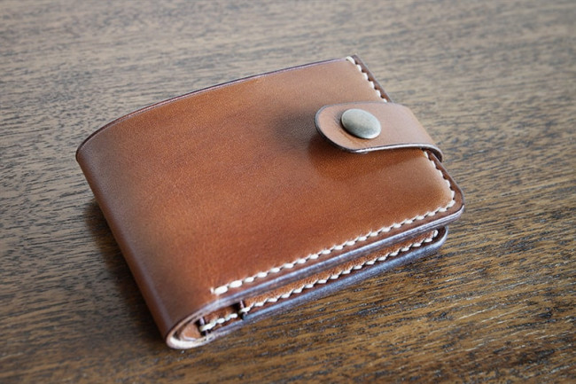 Cartera de cuero modelo Mondoñedo