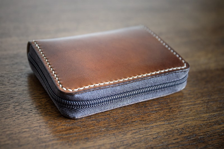 Cartera de cuero modelo Sanxenxo