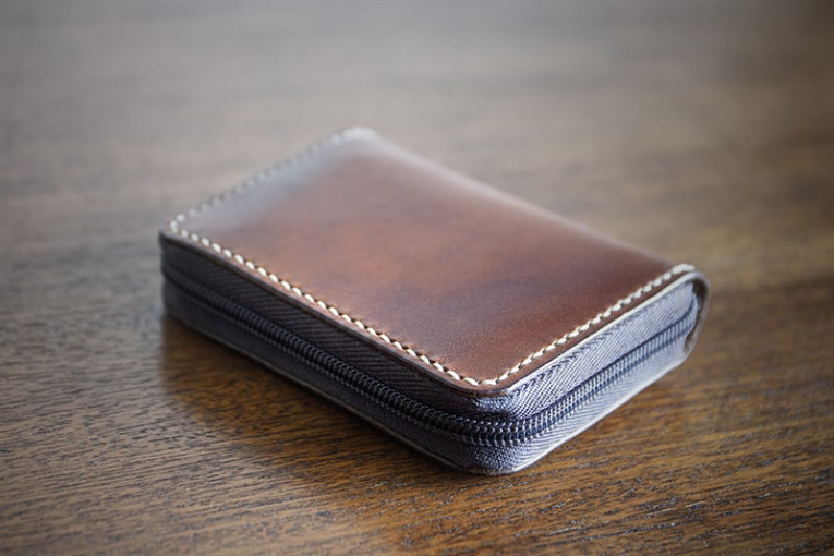 Cartera de cuero modelo Sanxenxo