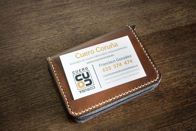 Cartera de cuero modelo Sanxenxo