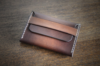 Monedero tarjetero de cuero