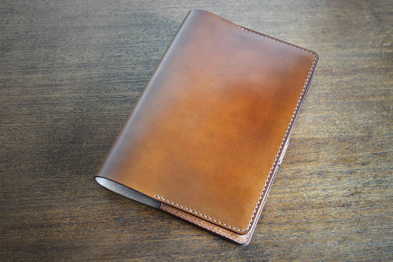 Agenda de cuero modelo Caion