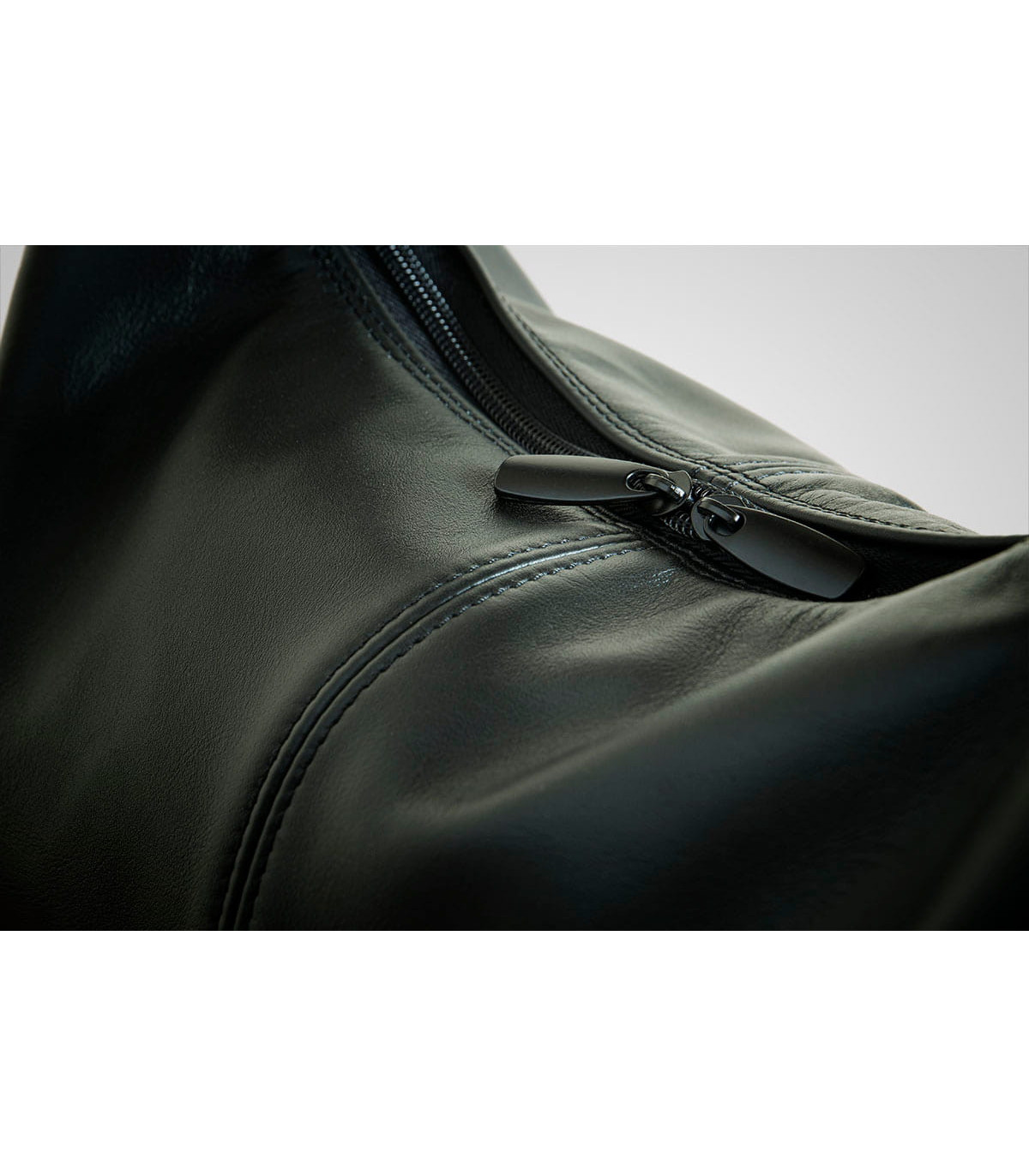 Bolso de piel modelo Trazo